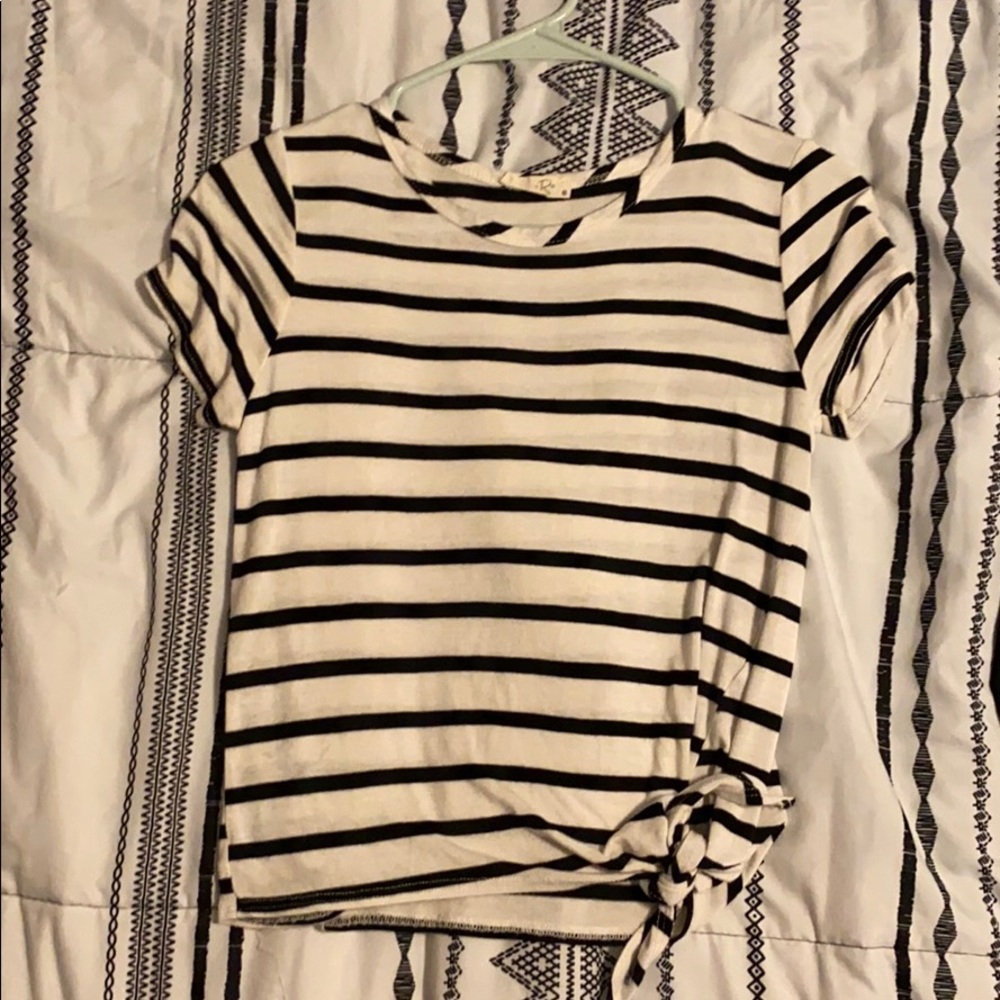 White stripe shirt